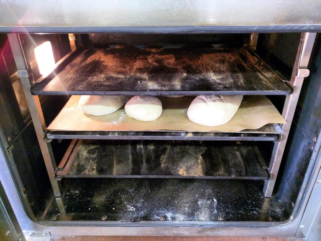 baking buns